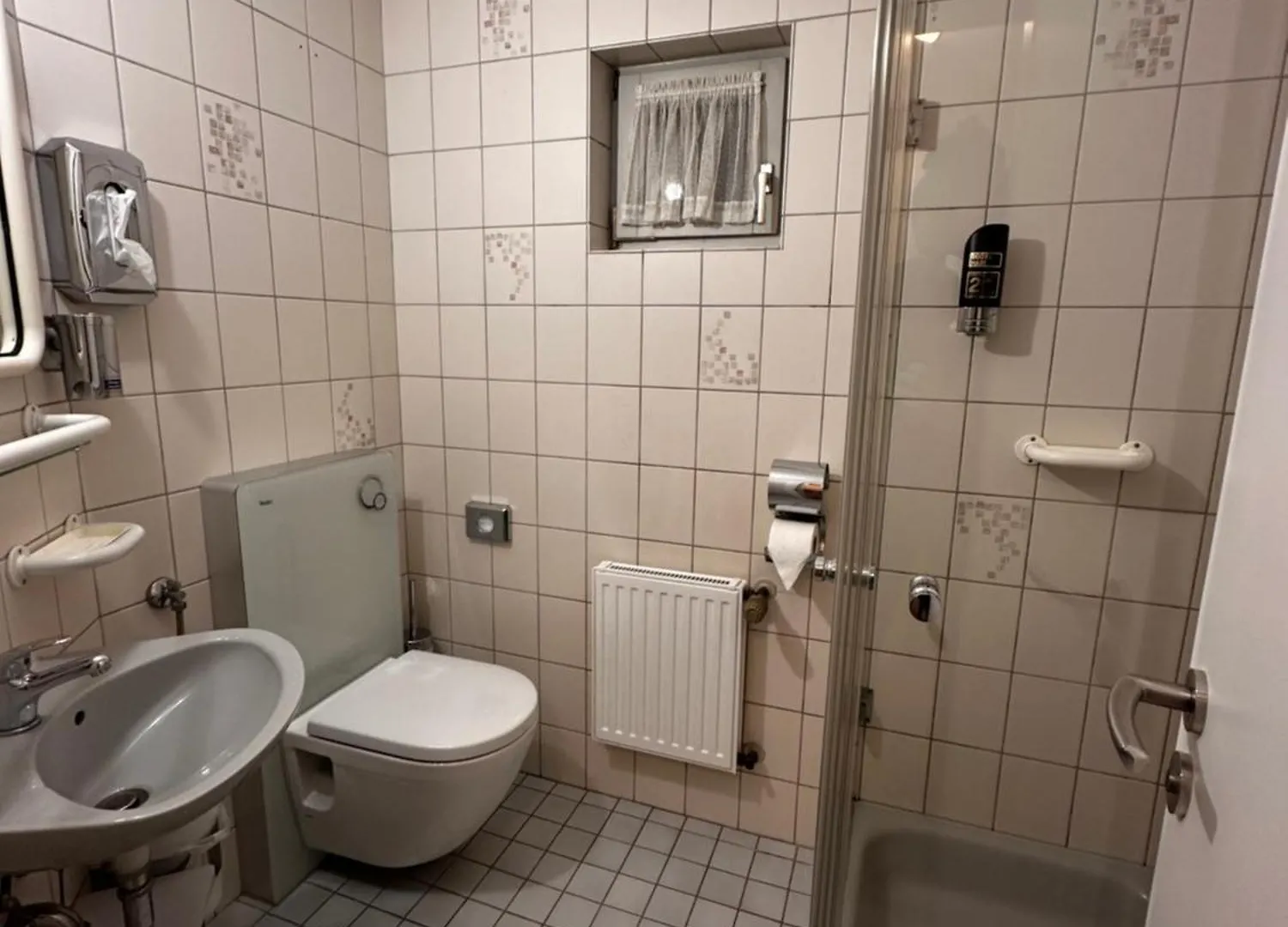 Gaestehaus Roensch Frensdorf
